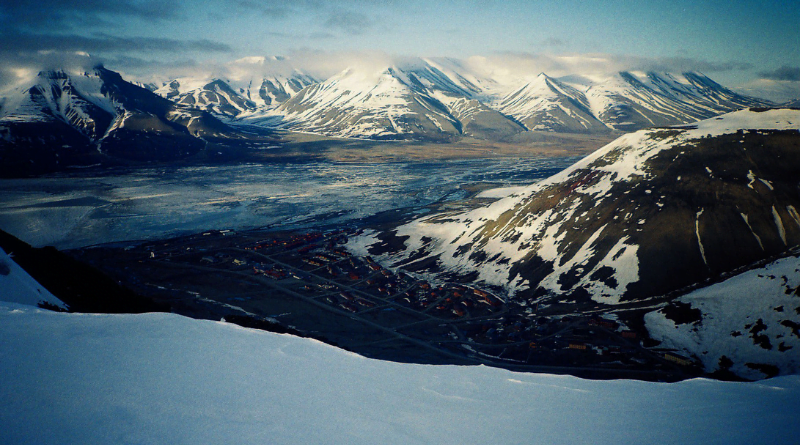 Svalbard: A Polar Wonderland