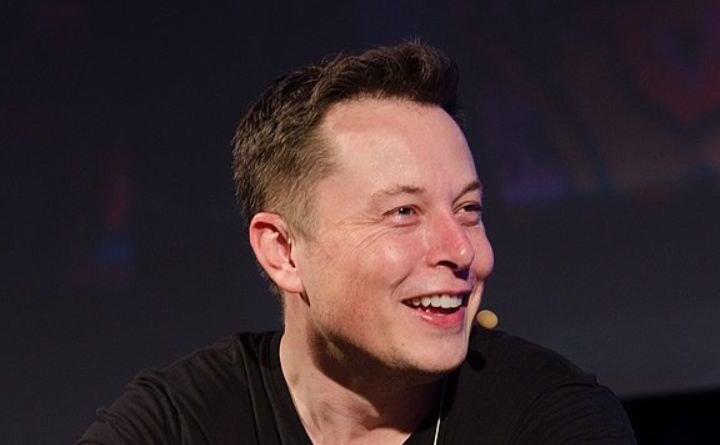 Elon Musk announce xAI's Chatbot Grok to be Enabled for All X Premium Subscribers